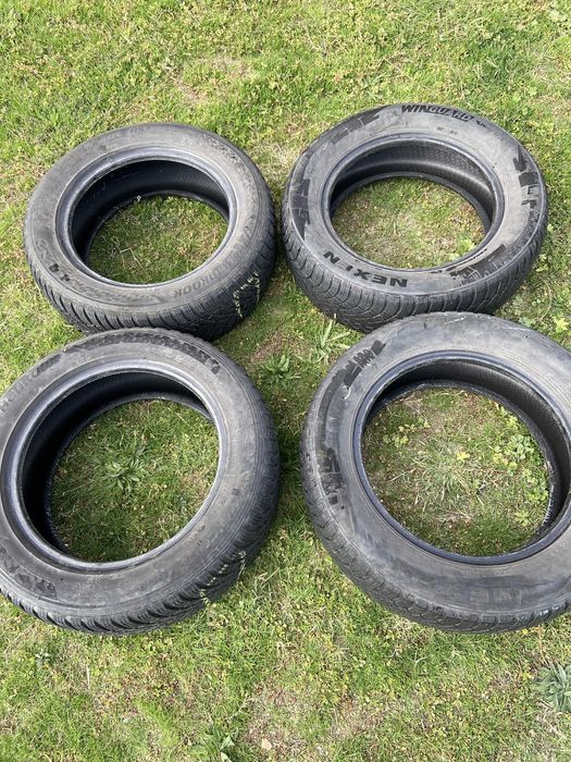 4x зимни гуми 2x Hankook 215/55R16 + 2x Nexen 215/60R16 комплект