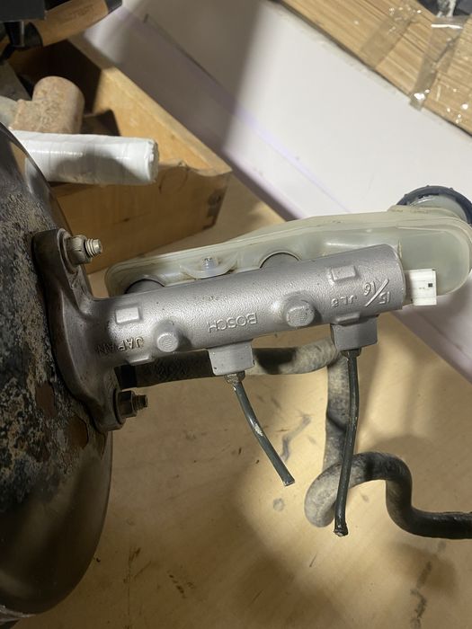 Nissan teana j31 тормозной вакум  цилиндр