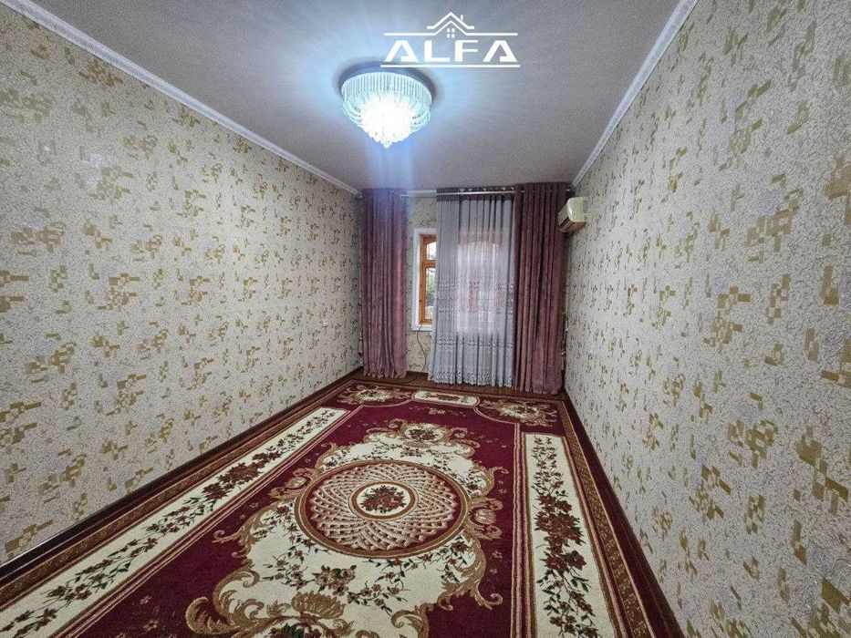 Buxoroda kvartira uy xonadon sotiladi 3 xonali 84m² 1-qavat.