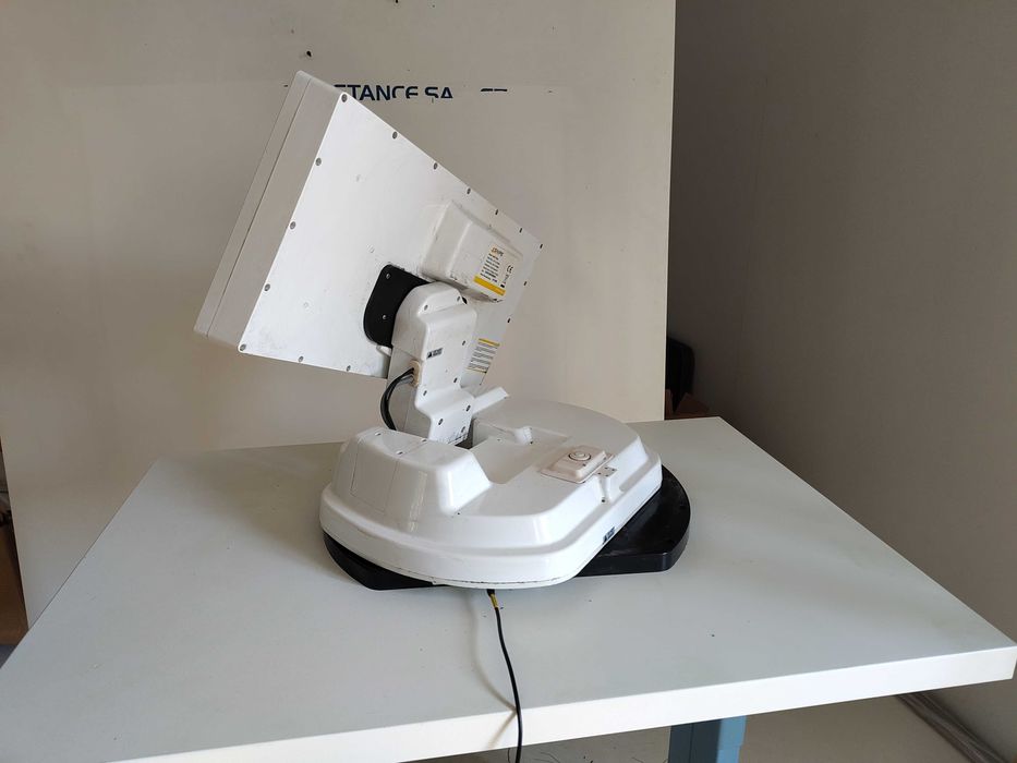 Antenă automată de satelit SNIPOE-P30DA – pentru rulotă / autorulotă