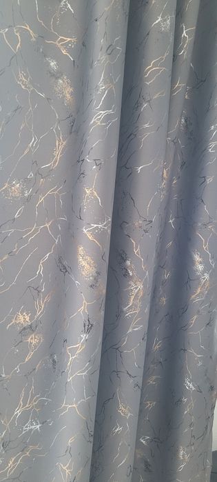 Draperi  cu striații