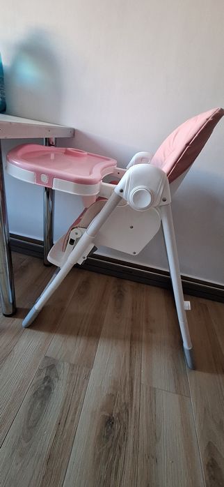 Scaun de masa pt bebelusi