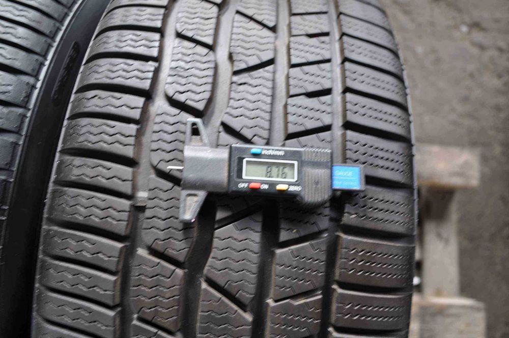SET 2 Anvelope Iarna 245/40 R19 CONTINENTAL ContiWinterContact TS830P
