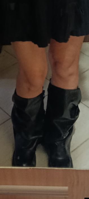 Ботуши със сваляща горна част!