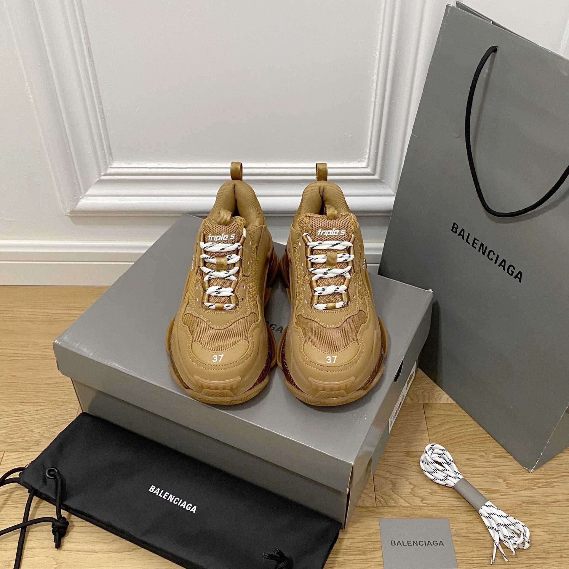 Adidasi Balenciaga Triple S / Premium