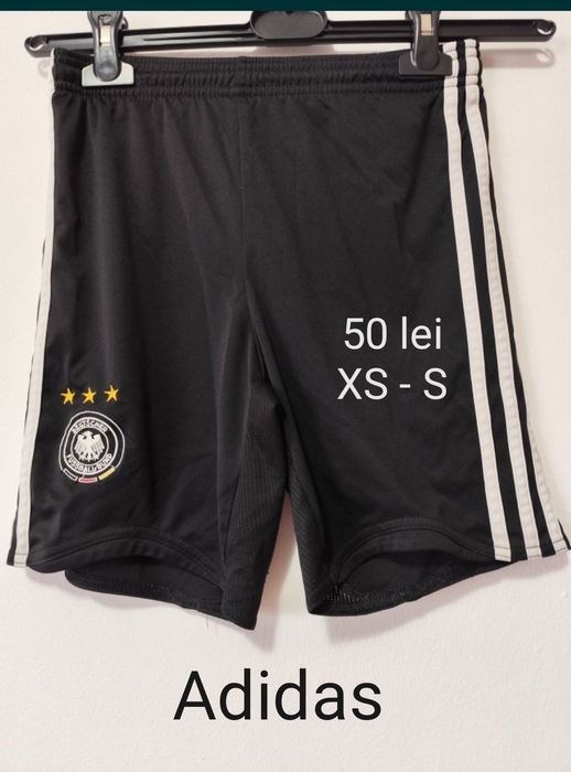 Adidas, pantaloni scurți sport