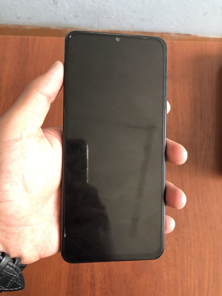 Realmi note 50 4/128 gb