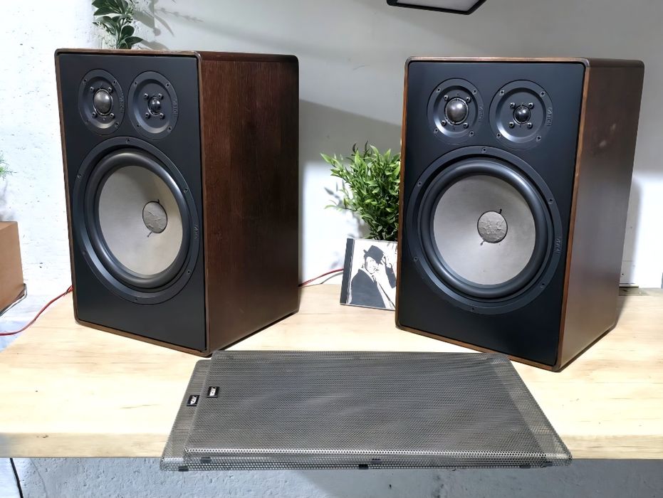 Boxe pasive CANTON GLE-70, hifi pe 3 cai, compresie , 4-8 ohm, 25hz,