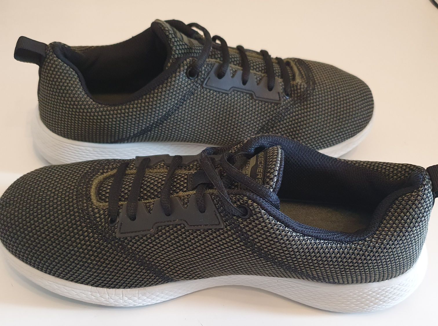 Skechers Memory Foam mas 44
