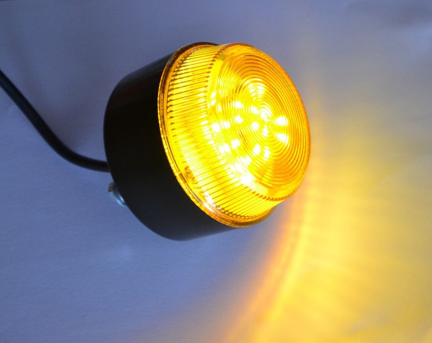 Мини ЛЕД LED маяк блиц аварийна лампа 10-30V , BK73