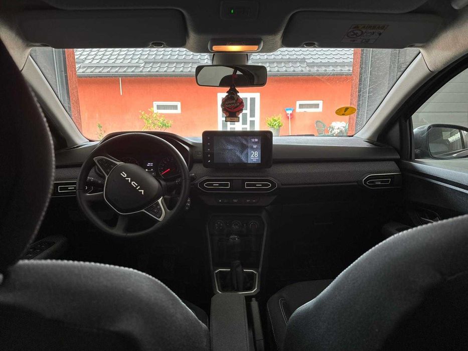 dacia logan 2023 9000 km