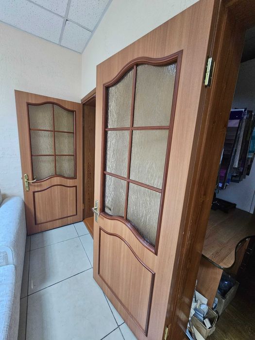 Двери межкомнатные со стеклом и без стекла