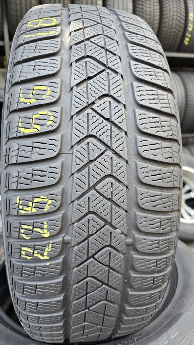 4 anvelope iarnă Pirelli 225/55/18 -6 mm