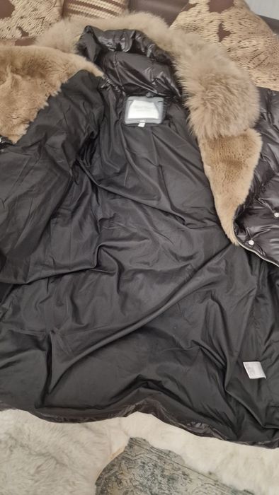 Продам пуховик Max Mara