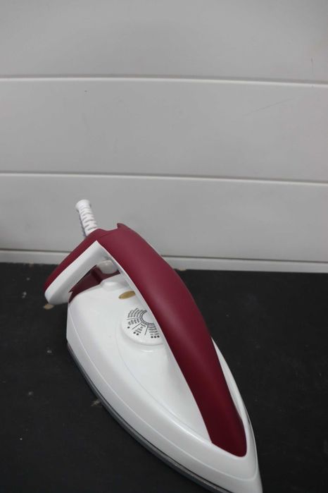 Ютия, Tefal, Easygliss, 1200W, 270 ml, червено/бяло