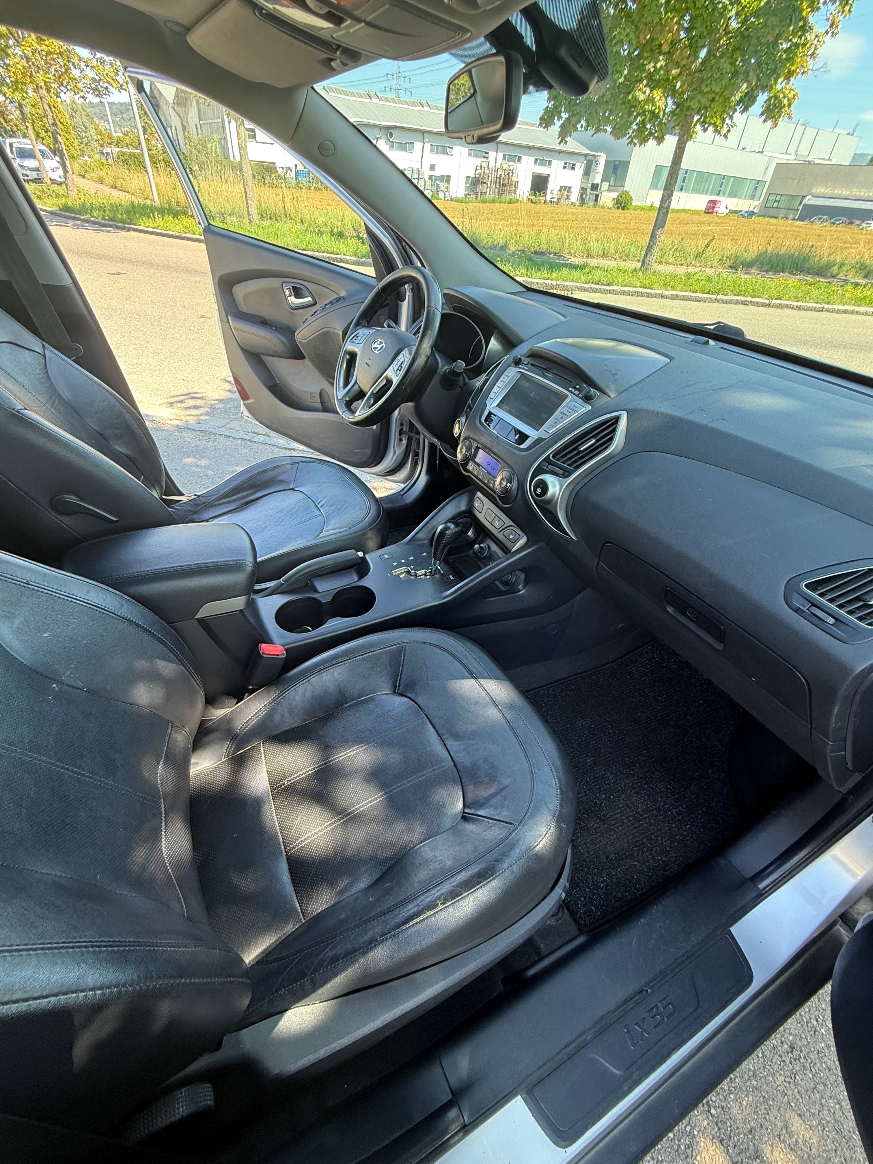 Hyundai IX35 2.0 CRDI 184к.с. 4WD Keyless Go Панорама Камера