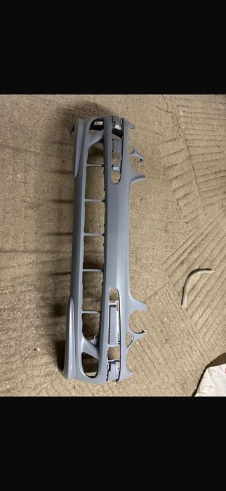 Предна броня w211