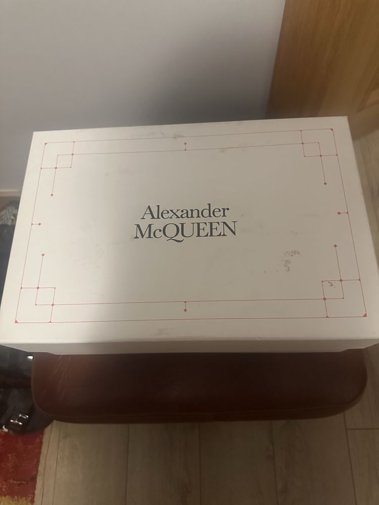 Alexander Mc Queen 45,5