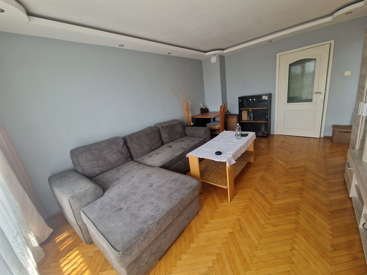 Продава се Тристаен апартамент в Свиленград - 84 кв.м за 1120 €/кв.м - Снимка #2