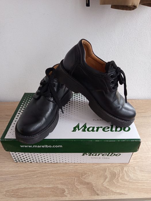 Pantofi eleganti Nr 32 fete