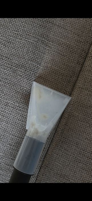 Curatare profesionala canapele/ scaune/ fotolii/ tapiterie/ covoare