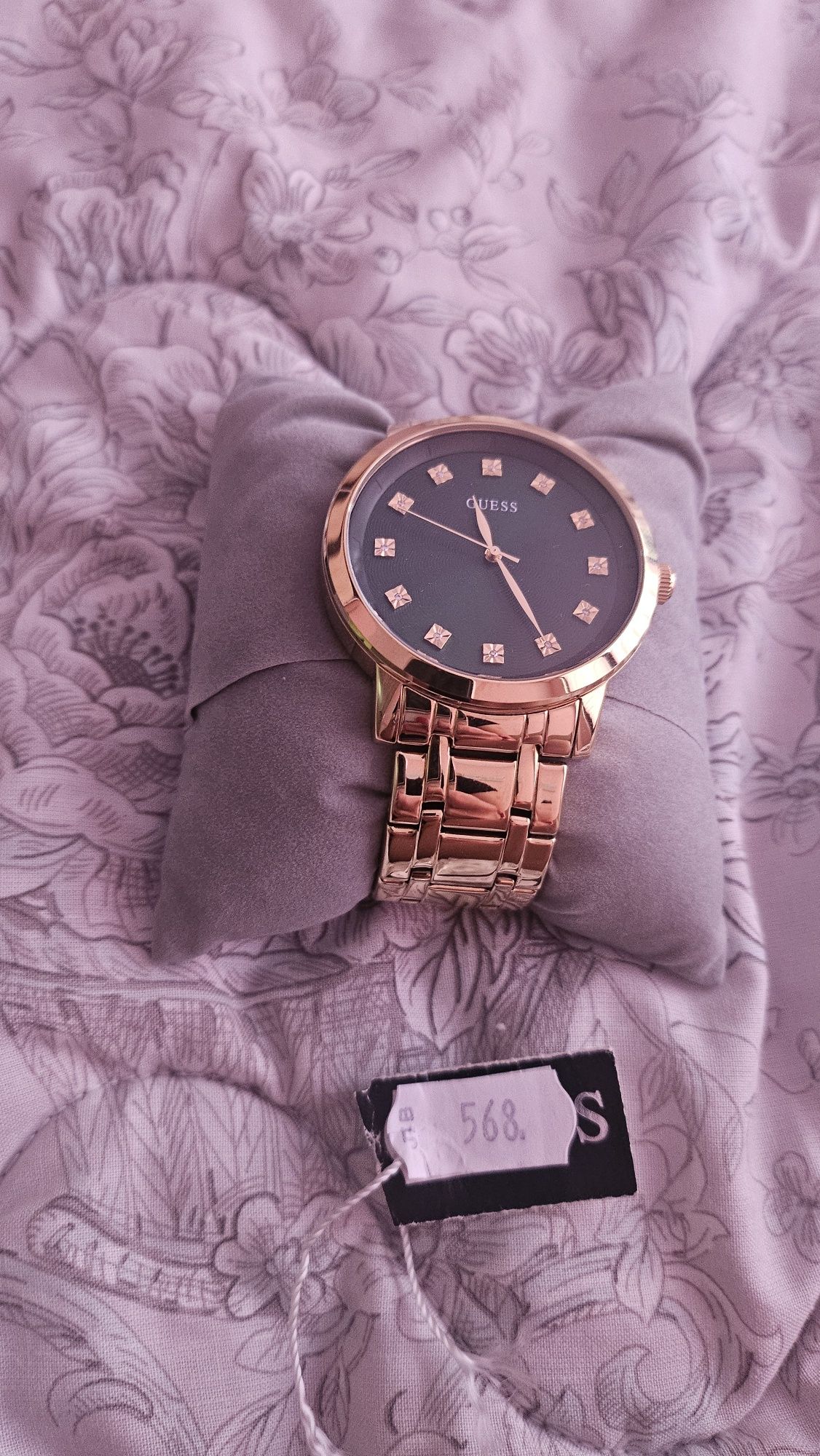 Часовник GUESS 6w021362