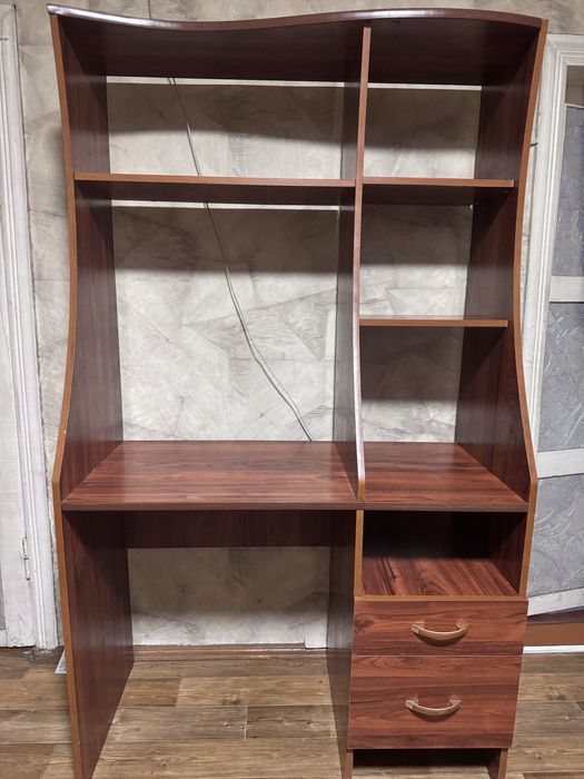 Продам парту……..