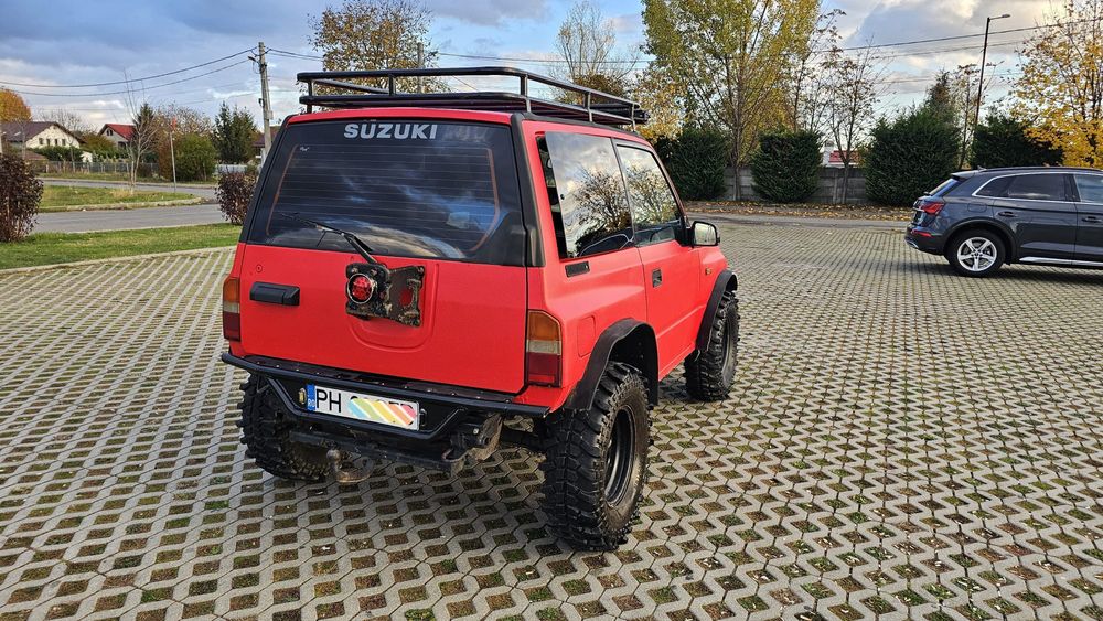 Suzuki Vitara 1.6 Benzina Troliu Roti simex Fără Rugină