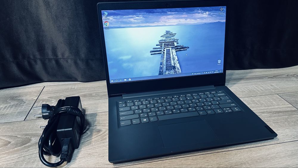 Ноутбук Lenovo Intel/256GB SSD