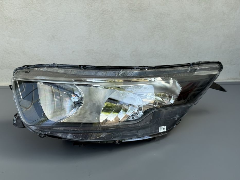 Far stanga iveco daily 2015-2018