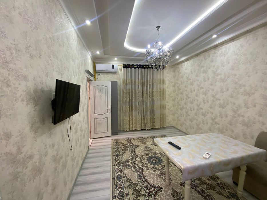 Samarqand Shahar Beruniy kuchasida 2xonali kvartira ijaraga beriladi