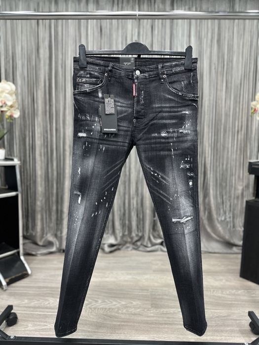 Blugi Dsquared. Marimi: 44/46/48/50/52/54