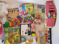 Vand jucarii Montessori, Bluey, pachete de carti