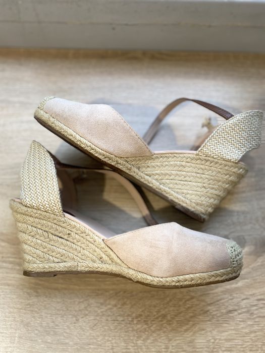 Espadrile sandale  roz prafuit , marimea 39