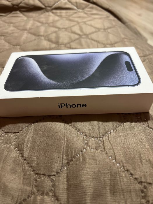 iPhone 15 pro 128 gb