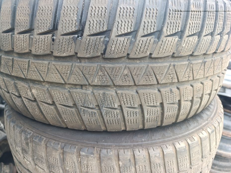 Продавам зимни гуми 225/50/17