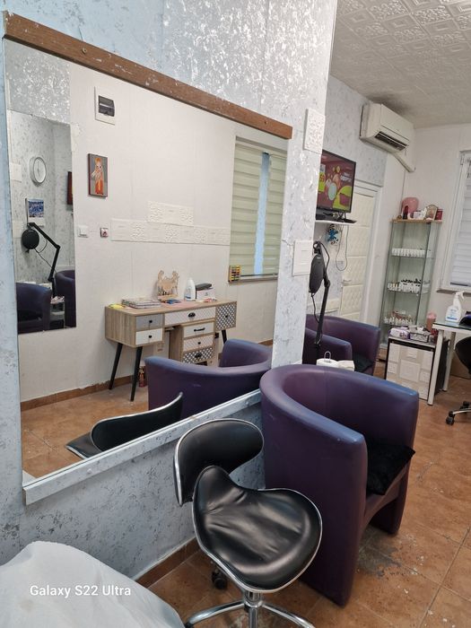 Продава се Офис в Пловдив, Младежки Хълм - 17 кв.м за 2059 €/кв.м - Снимка #1