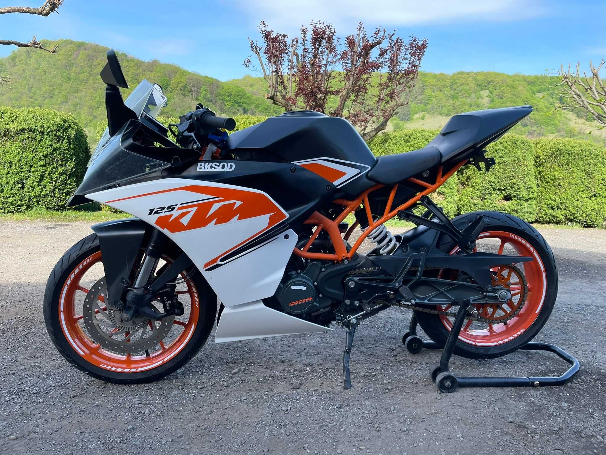 KTM RC 125 ABS 2016 A1