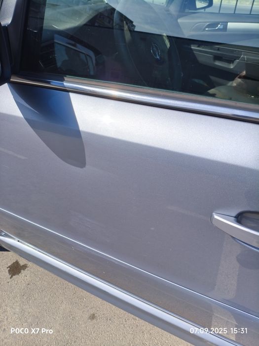 Продавам Opel Zafira B, 1,6, фабрични бензин-метан, м. 10.2008 г.,.