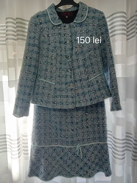 Vand costum si un sacou elegant