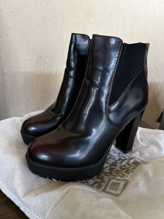 Sandale / ghete dama nr 39