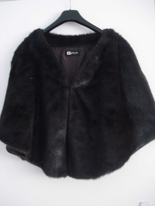 пелерина изкуствена кожа