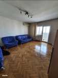 Inchiriez apartament 3 camere / Str. Dorneasca