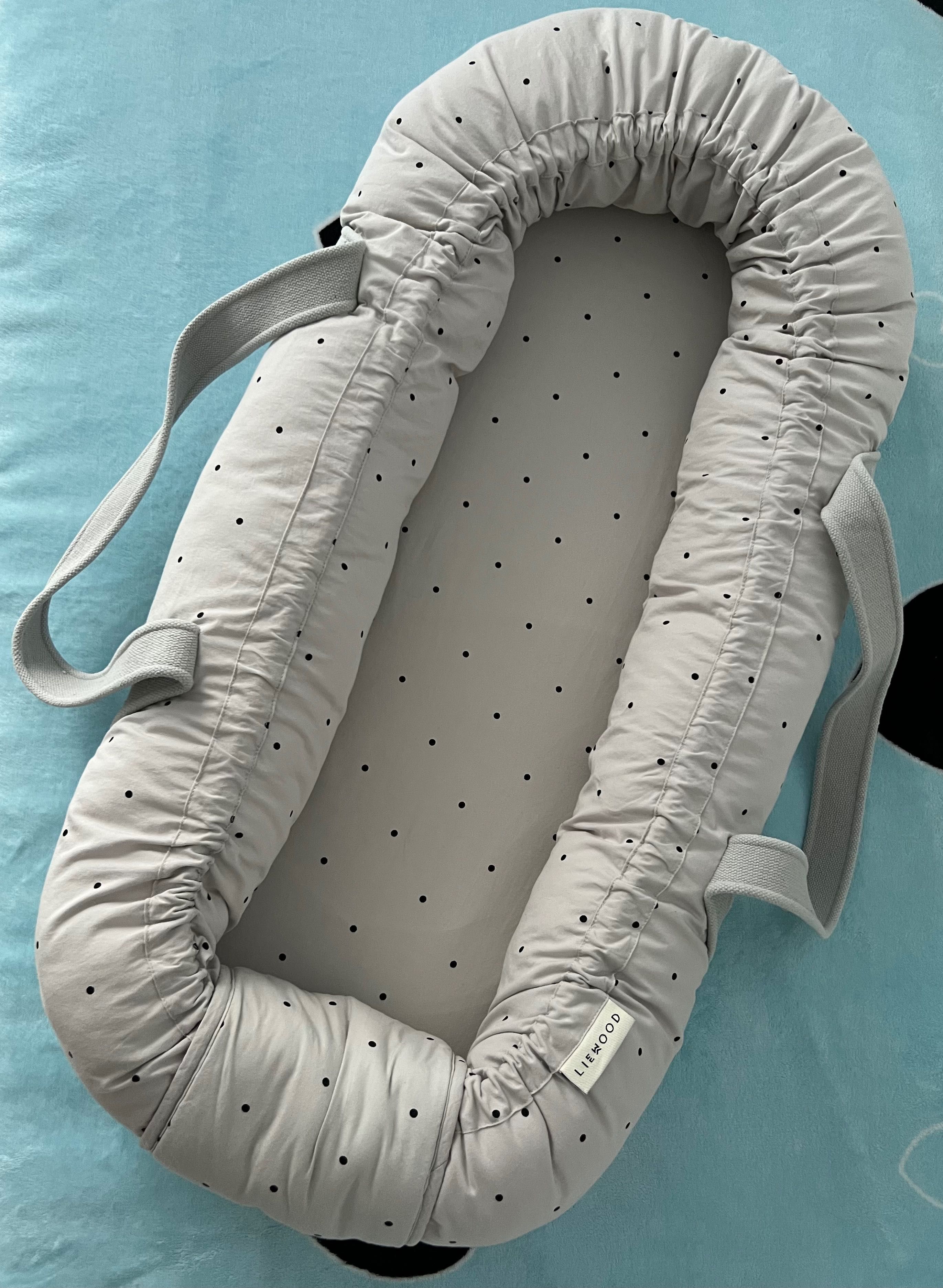 Babynest din bumbac organic Liewood