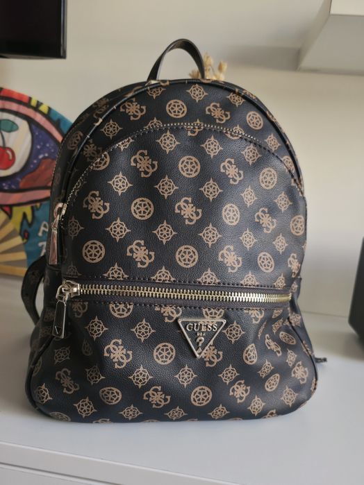 Оригинална раница GUESS