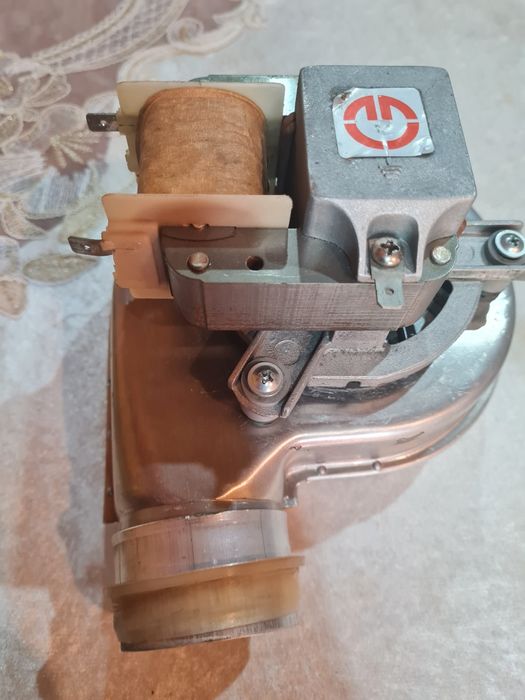 Ventilator centrala termica