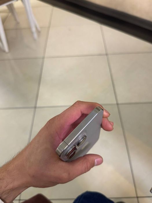 Iphone 15 pro max srochna sotiladi