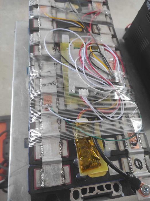 Baterie  LiFePo4 12V 90 Ah cu BMS inclus  factura si garantie