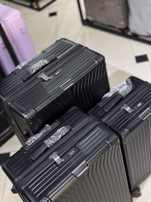 Чемоданы из поликарбоната