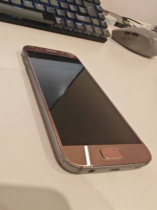 Samsung S7 - розов
